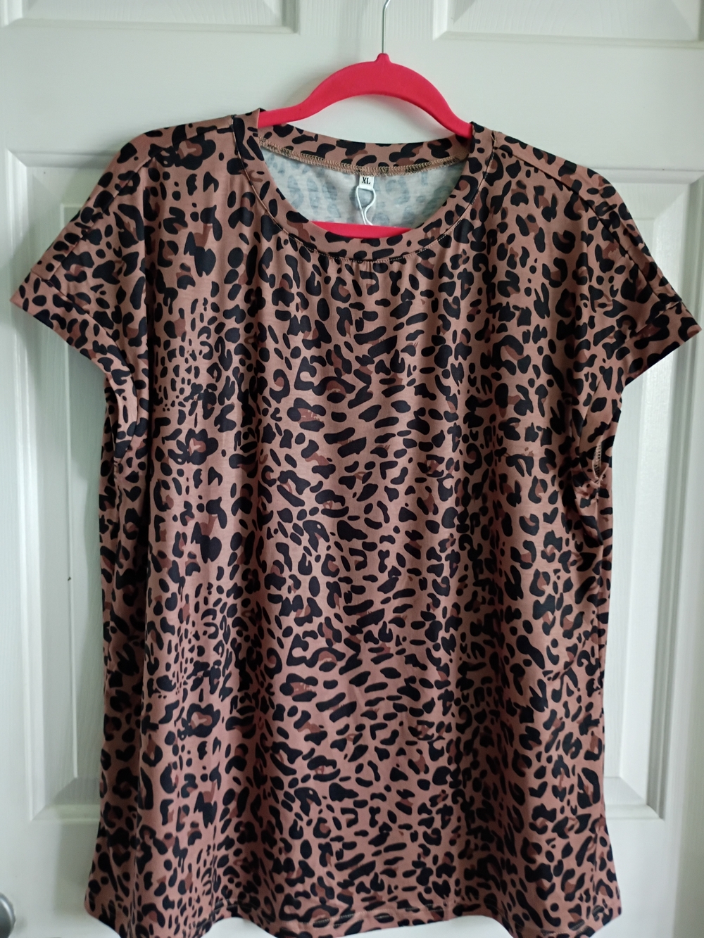 Leopard Print Short Sleeve Tee - Brown and Black New With Tags